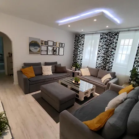 Marijin Dvor Deluxe Apartment *