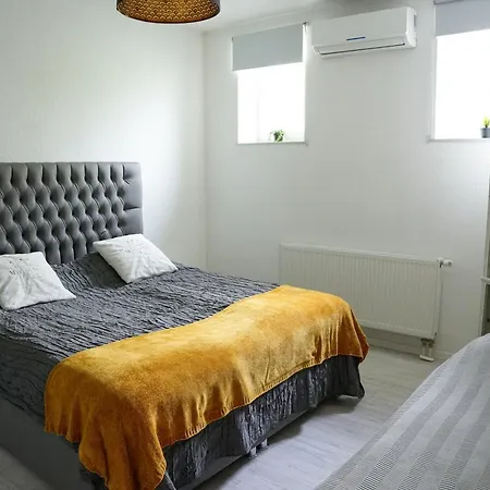 Marijin Dvor Deluxe *